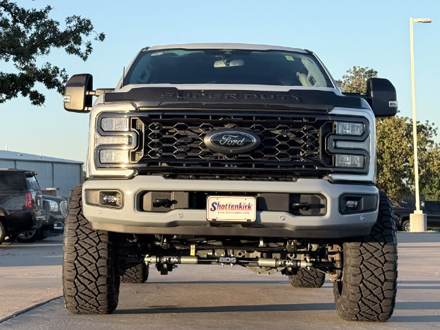 Used 2026 Ford F250 Lariat w/ Tremor Off-Road Package AWD/4WD image 2