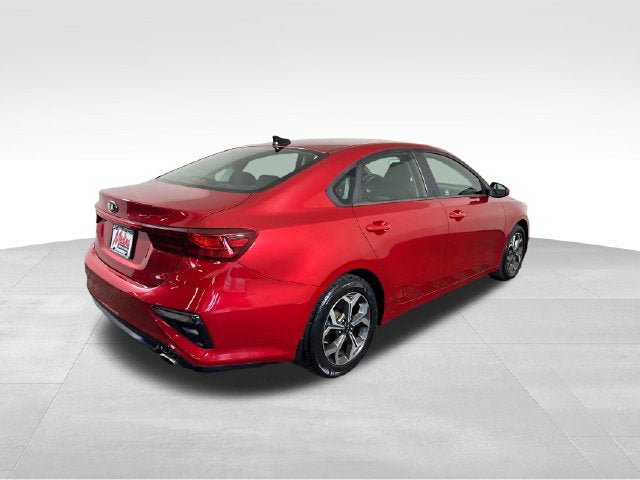 Used 2019 Kia Forte LXS FWD image 6