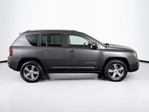 Used 2016 Jeep Compass High Altitude AWD/4WD image 12
