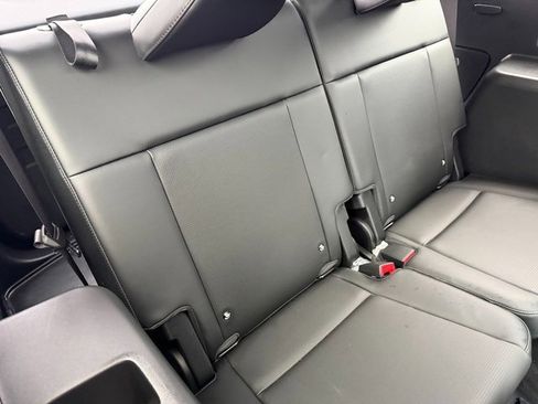 Certified 2025 Hyundai Santa Fe Calligraphy image 17