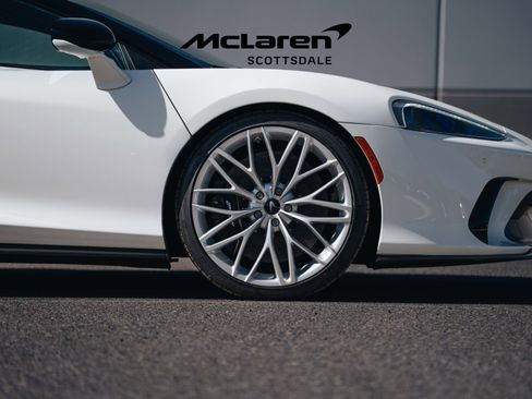 Used 2025 McLaren GTS image 22