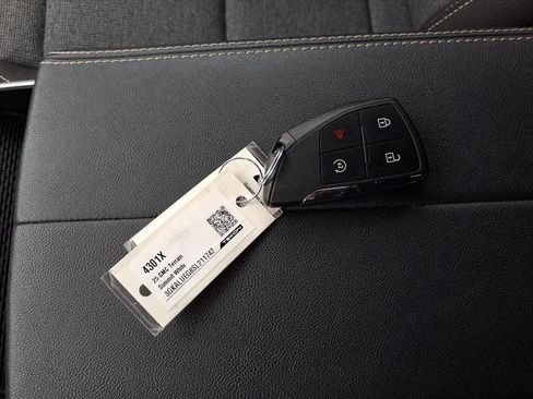 Certified 2025 GMC Terrain Elevation image 11