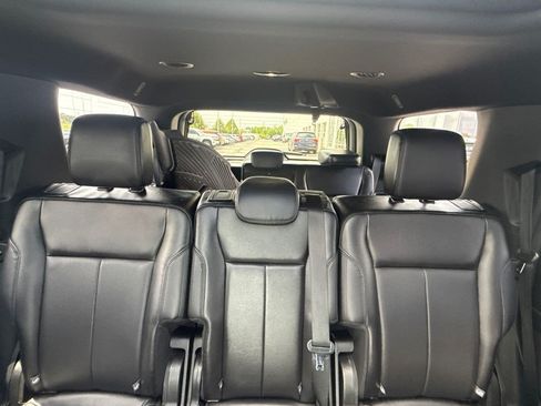 Used 2021 Ford Expedition XLT AWD/4WD image 21