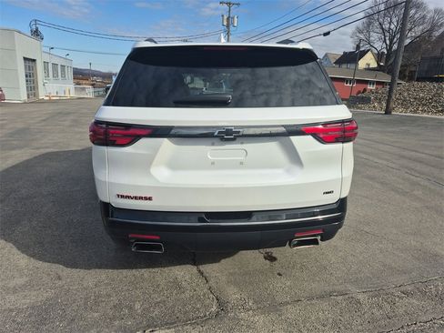Used 2023 Chevrolet Traverse Premier w/ Redline Edition image 14