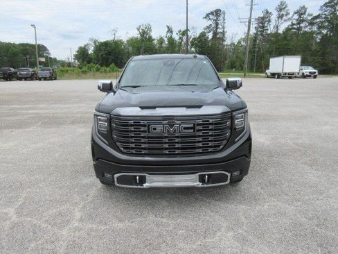 Used 2024 GMC Sierra 1500 Denali Ultimate AWD/4WD image 3