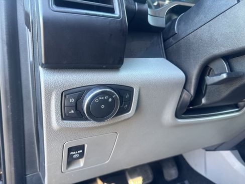 Used 2017 Ford F150 XL w/ Equipment Group 101A Mid image 16