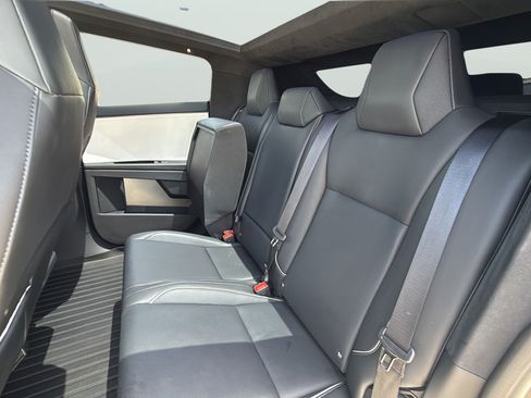 Used 2024 Tesla Cybertruck AWD Crew Cab image 25