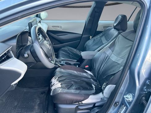 Used 2022 Toyota Corolla LE FWD image 11