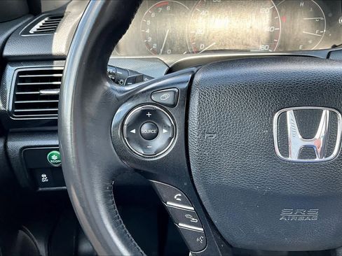 Used 2015 Honda Accord Sport image 24