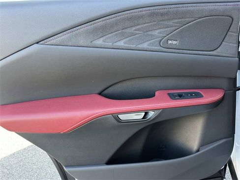 Used 2023 Lexus RX 500h F Sport image 20