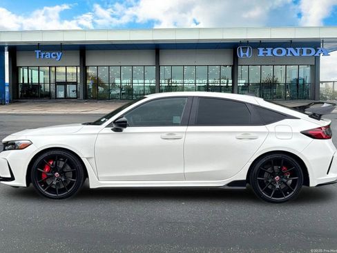 Certified 2025 Honda Civic Type R image 11