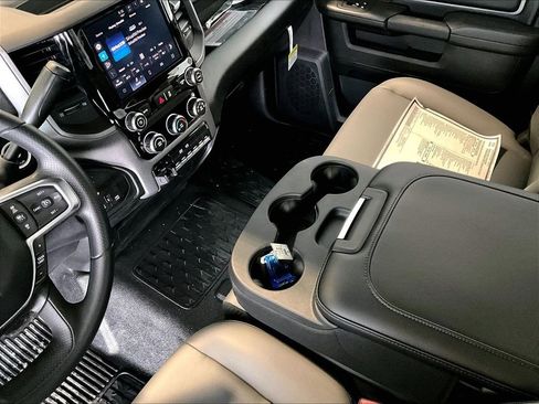 New 2026 RAM 5500 Tradesman w/ Chrome Appearance Group AWD/4WD image 14