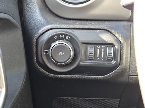 Used 2022 Jeep Wrangler Unlimited Sport image 20