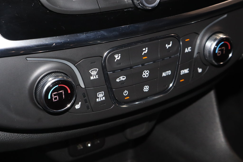 Used 2023 Chevrolet Traverse LT AWD/4WD image 28
