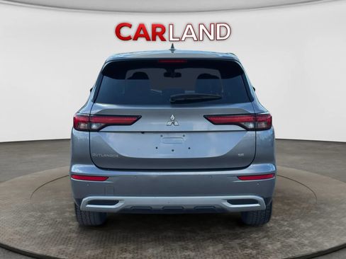 Used 2022 Mitsubishi Outlander SE FWD image 5