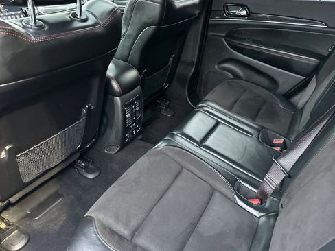 Used 2021 Jeep Grand Cherokee Trailhawk image 25