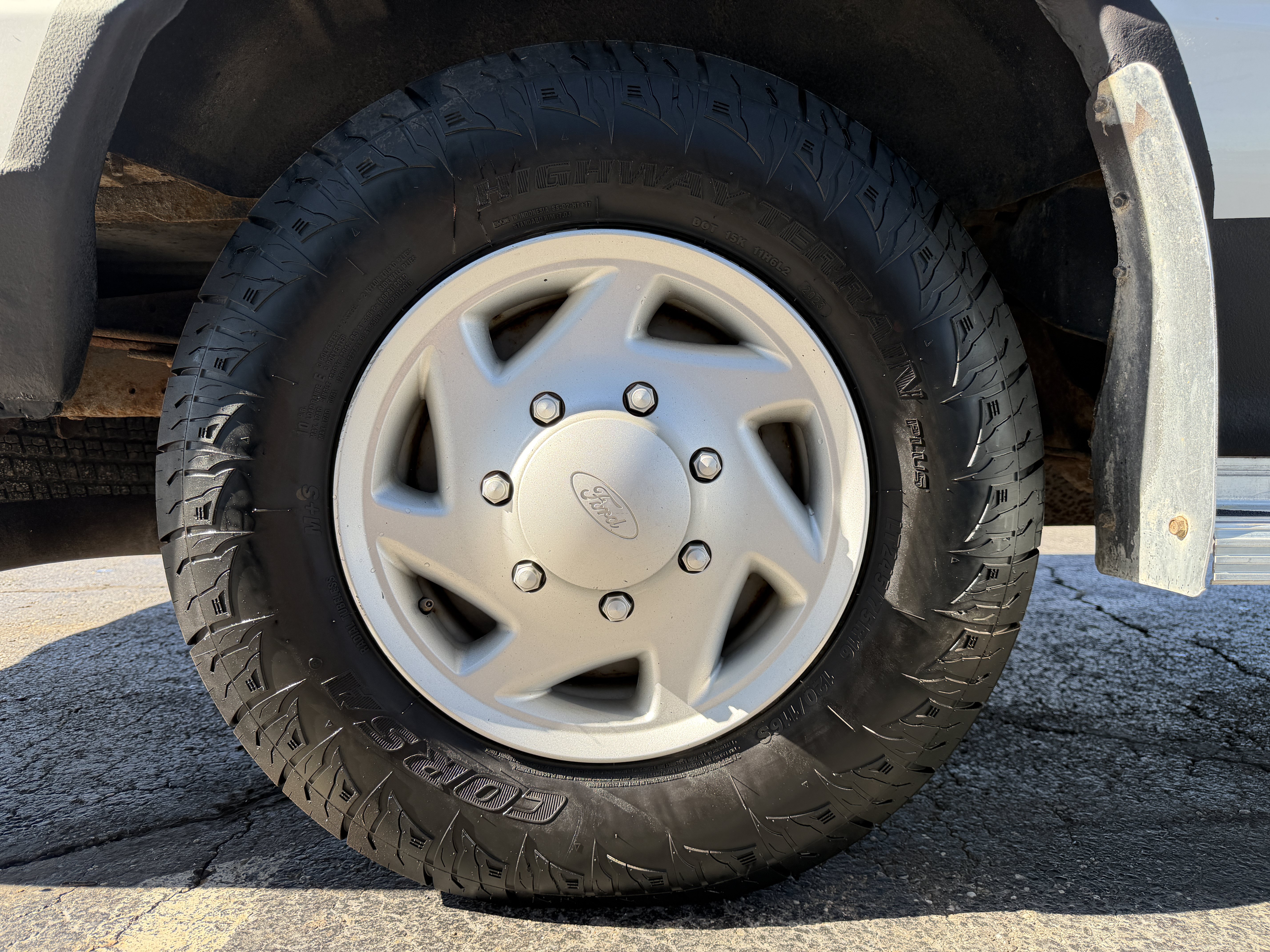 Used 2008 Ford E-350 and Econoline 350 XL RWD image 31