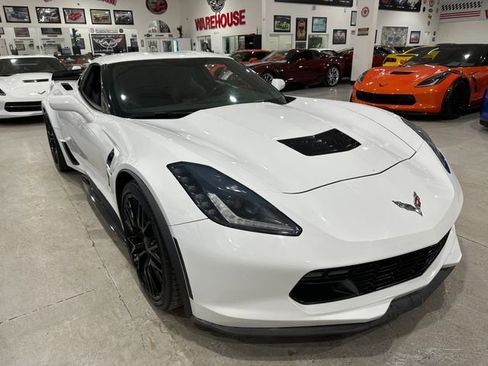 Used 2018 Chevrolet Corvette Grand Sport image 4
