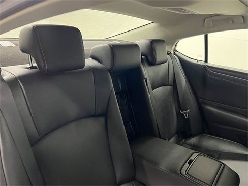 Certified 2025 Lexus ES 350 w/ Premium Package image 11