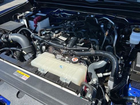 Certified 2024 Toyota Tacoma SR5 image 9