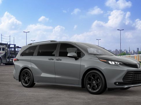 New 2026 Toyota Sienna XLE Woodland Edition image 16