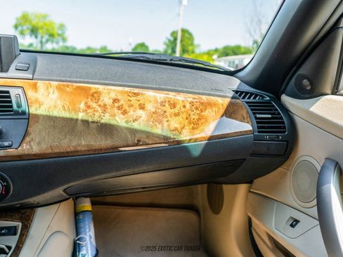 Used 2008 BMW Z4 3.0si image 51