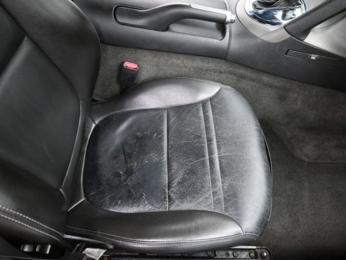 Used 2009 Pontiac Solstice GXP w/ Premium Package image 21