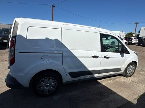 Used 2015 Ford Transit Connect XLT image 8