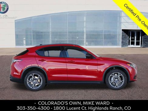 Used 2025 Alfa Romeo Stelvio Sprint image 7