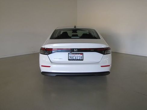 Used 2025 Honda Accord SE image 24