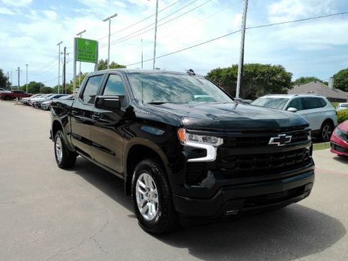 Used 2026 Chevrolet Silverado 1500 RST AWD/4WD image 4