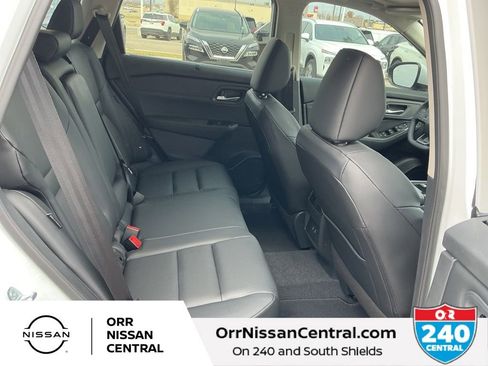 New 2026 Nissan Rogue SV w/ SV Premium Package FWD image 12