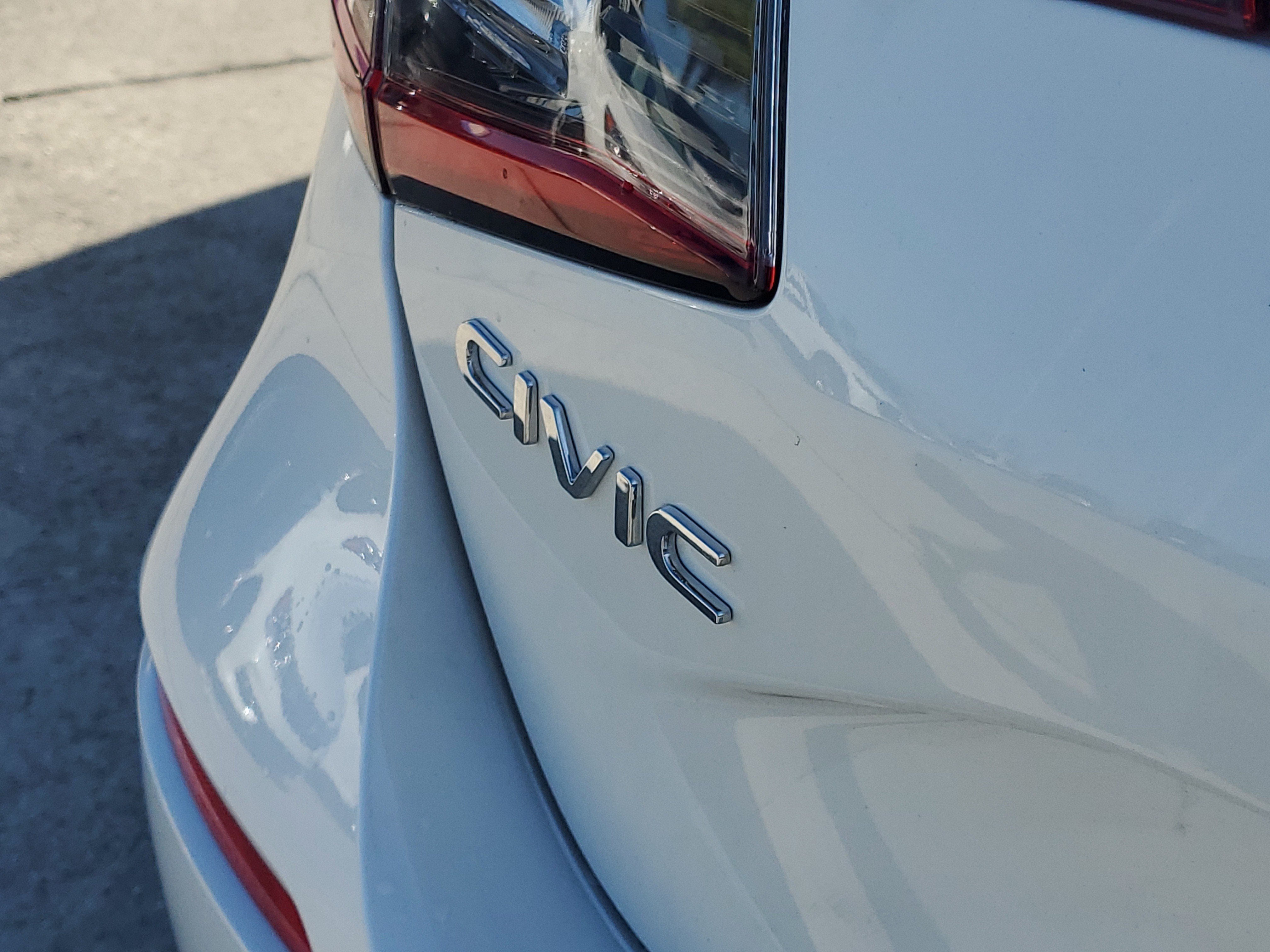 Used 2024 Honda Civic Sport image 9