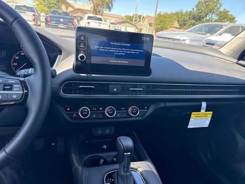 New 2027 Honda HR-V EX-L image 13