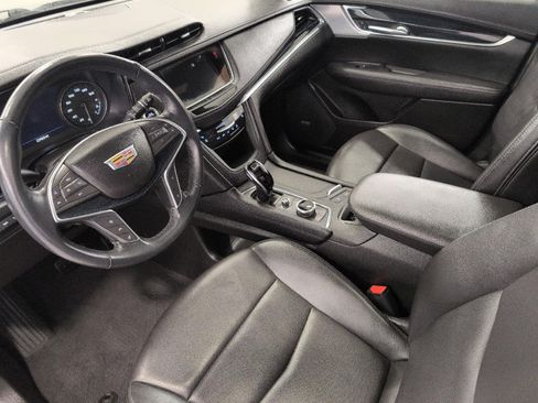 Used 2024 Cadillac XT5 Premium Luxury w/ Technology Package AWD/4WD image 9