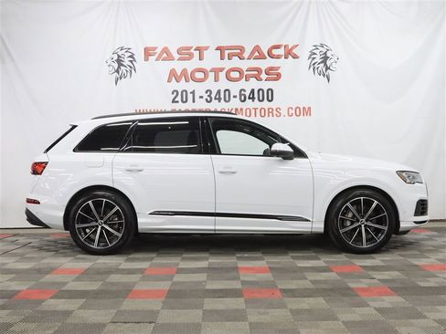 Used 2021 Audi Q7 3.0T Prestige w/ Prestige Package AWD/4WD image 4