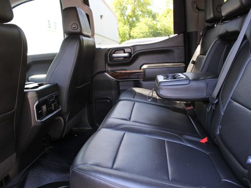 Used 2020 GMC Sierra 1500 SLT w/ SLT Premium Plus Package AWD/4WD image 19