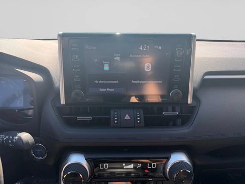 Used 2021 Toyota RAV4 XSE w/ XSE Grade Weather Package AWD/4WD image 19