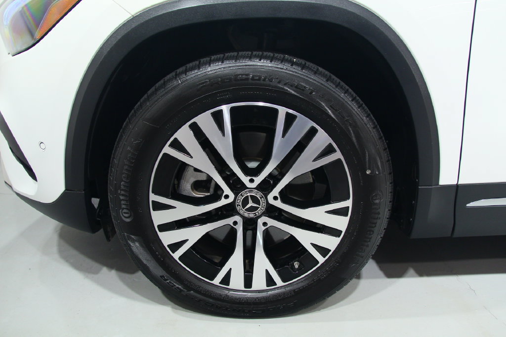 Certified 2026 Mercedes-Benz GLA 250 4MATIC image 18