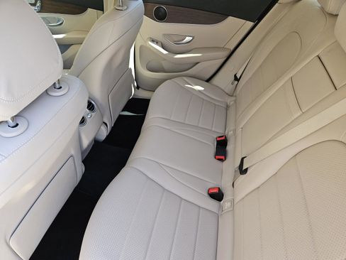 Certified 2022 Mercedes-Benz GLC 300 image 15