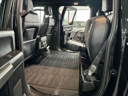 Used 2018 Ford F150 Raptor w/ Equipment Group 802A Luxury image 37