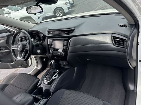 Used 2019 Nissan Rogue S w/ Special Edition Package AWD/4WD image 47