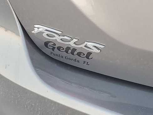 Used 2014 Ford Focus SE w/ Equipment Group 201A image 38