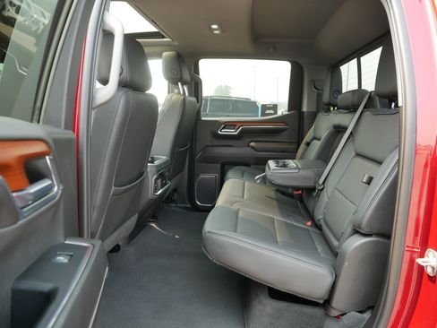 Used 2023 GMC Sierra 1500 Denali AWD/4WD image 36