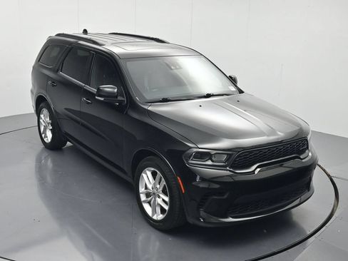 Used 2024 Dodge Durango GT RWD image 33