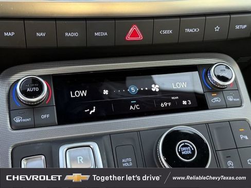 Used 2024 Hyundai Palisade Calligraphy FWD image 21