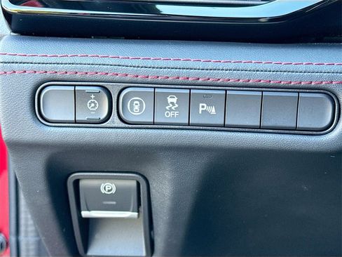 Used 2022 Acura MDX A-Spec image 11