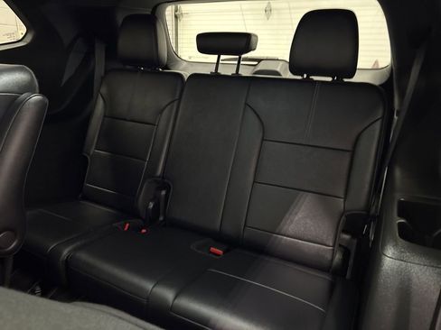 Used 2025 GMC Acadia Elevation w/ Elevation Premium Package image 32