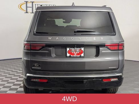 Certified 2022 Jeep Wagoneer Series II AWD/4WD image 6