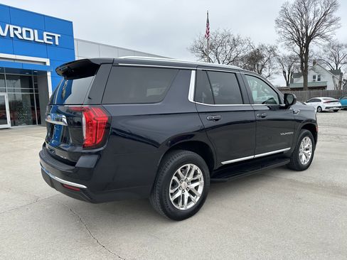 Used 2022 GMC Yukon SLT image 3